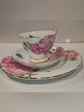 Royal Albert Miranda Kerr Friendship Bone China 3-Piece Set, NEW